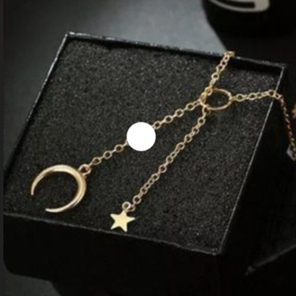 🍒 COSIMA Sky Moon Star Necklace - Picture 2 of 6